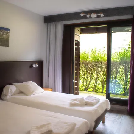 Le Village De Luz Saint Sauveur 3* Люс-Сен-Совёр